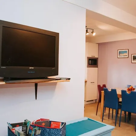 Kapitan With Climbing