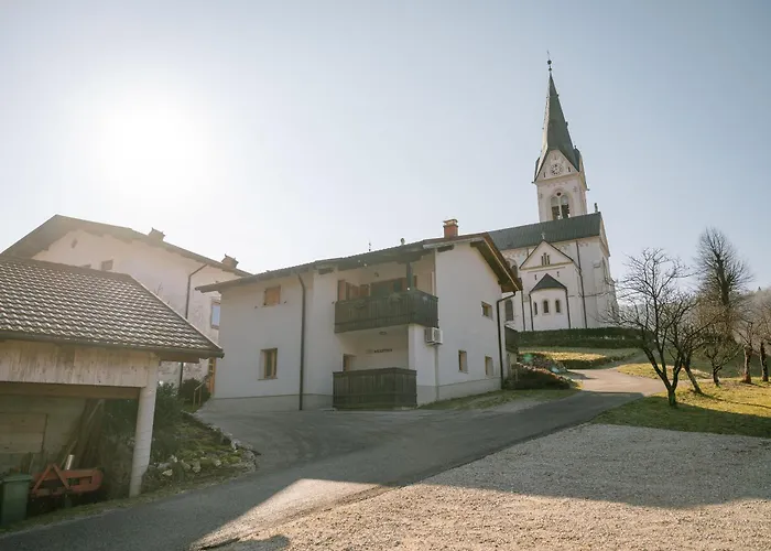 Kapitan With Climbing Appartement *